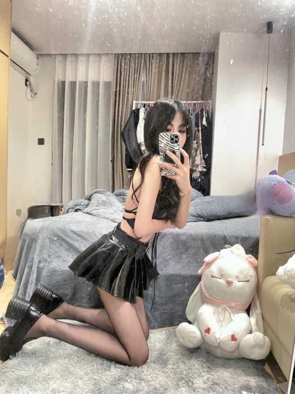荔湾新人下海粉嫩喜佳 25