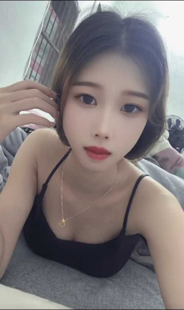 越秀服务型–婉柔 17