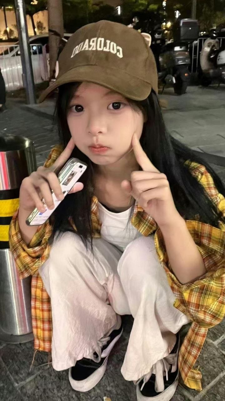 天河小妹妹初次下海-小小 2