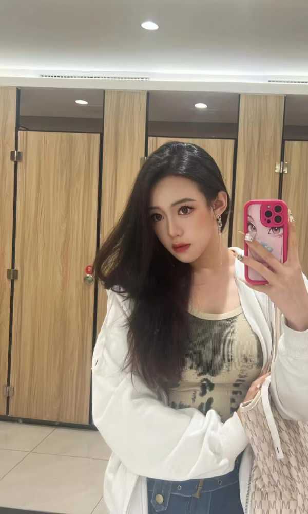 黄埔女友系小鱼 10