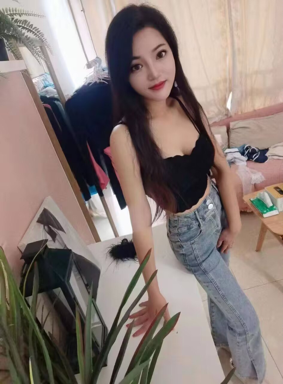 海珠身材傲人气质女郎-欢欢 4