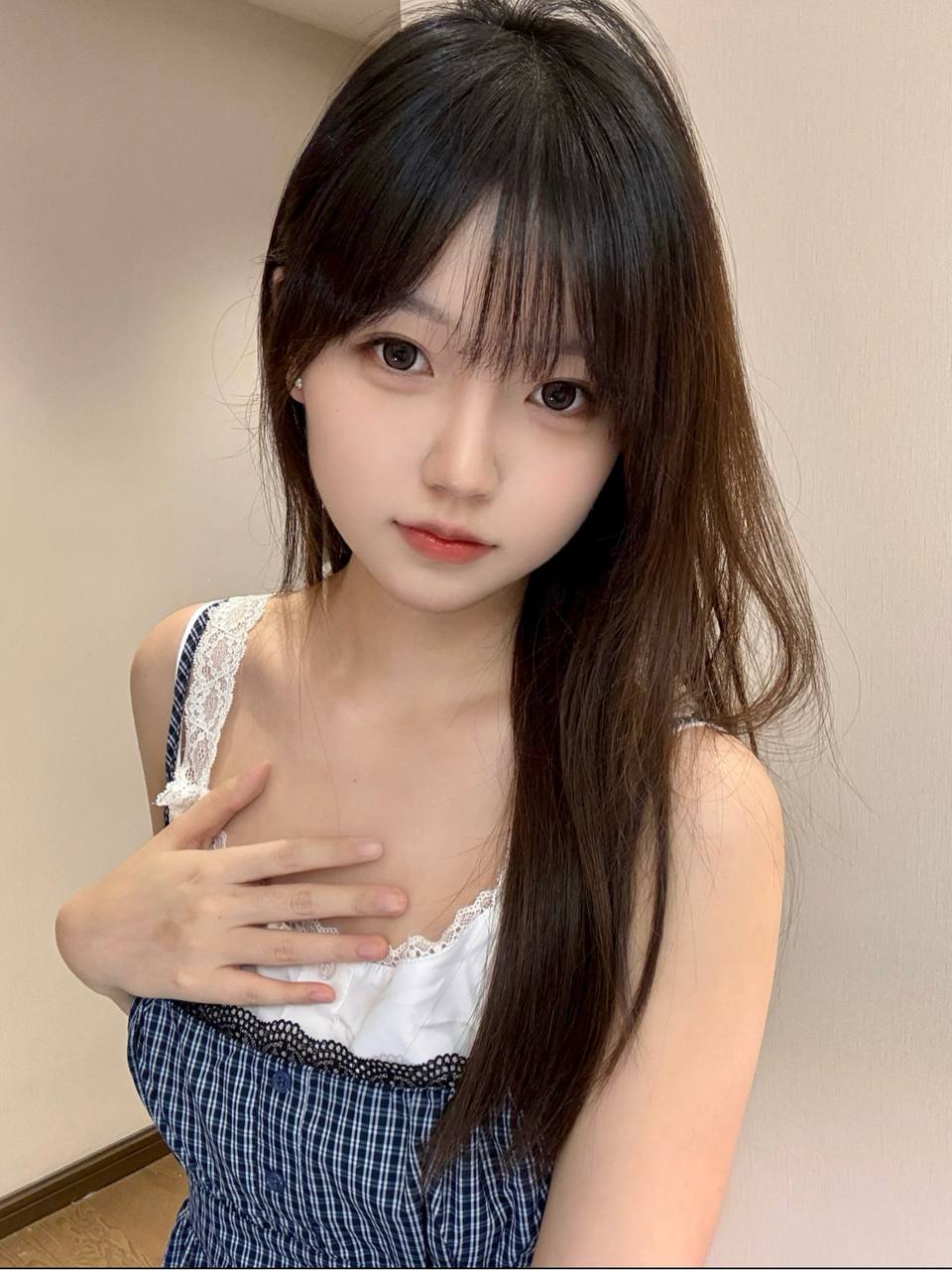 白云清纯初下海-小u