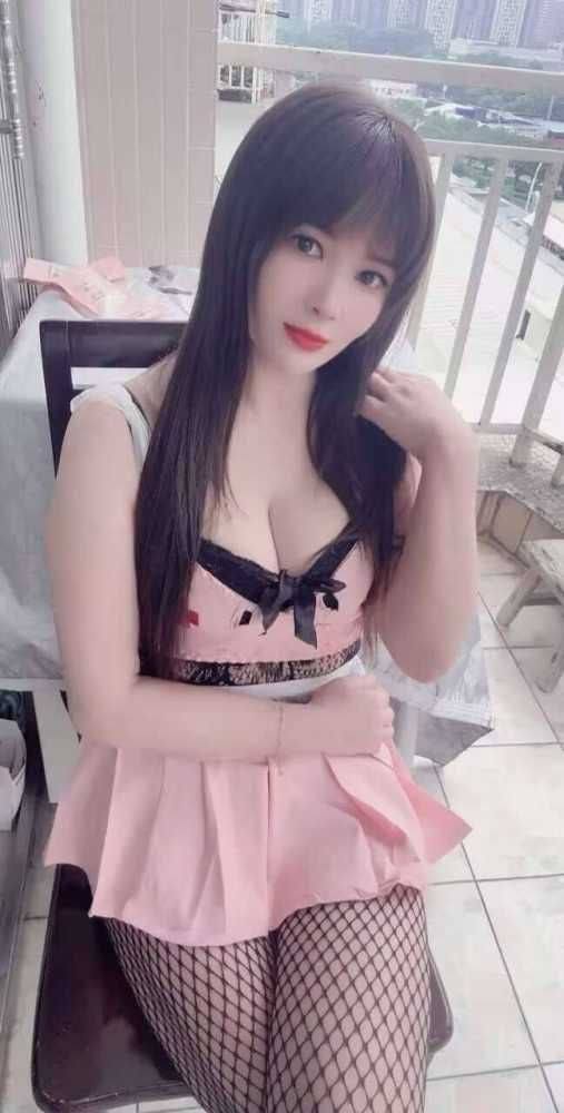 白云新人会所下海–小黎 5