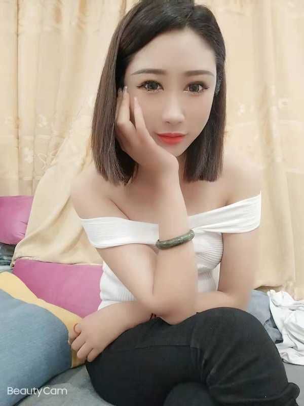 越秀长腿小依娜 23