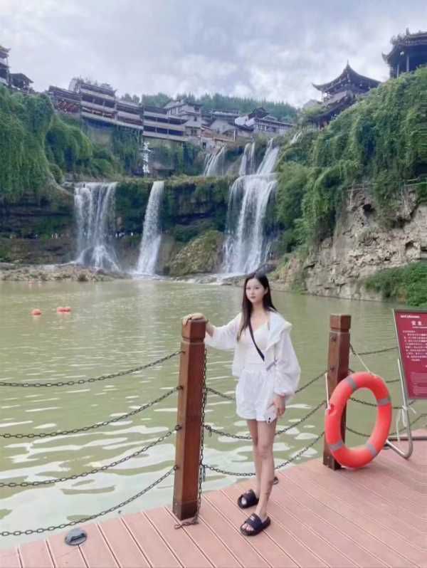 海珠00后老师兼职思涵 15