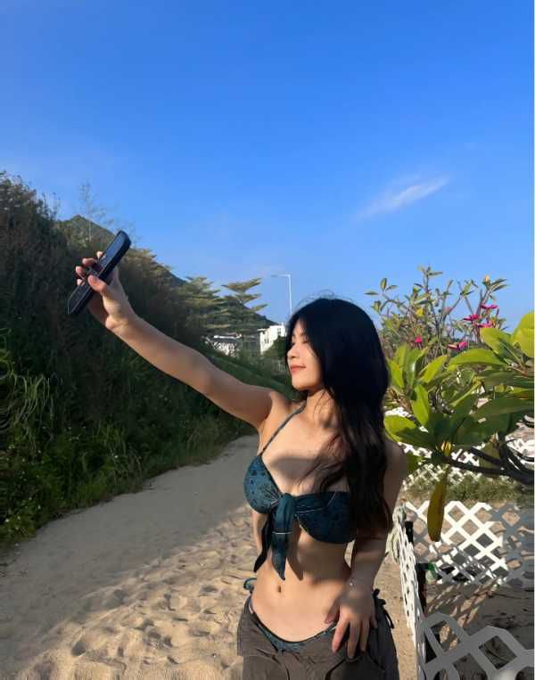 花都新人刚下海服务小凤 7