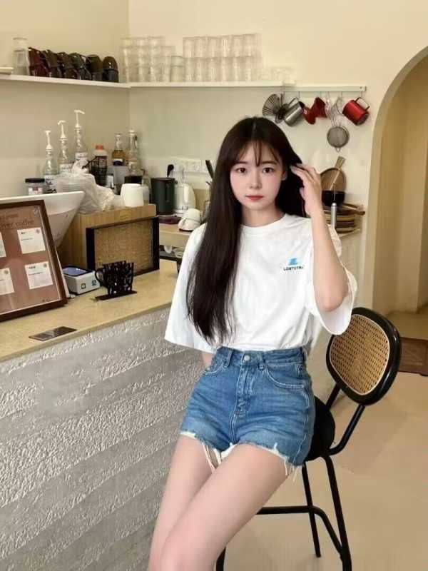 越秀服务型–婉柔 20