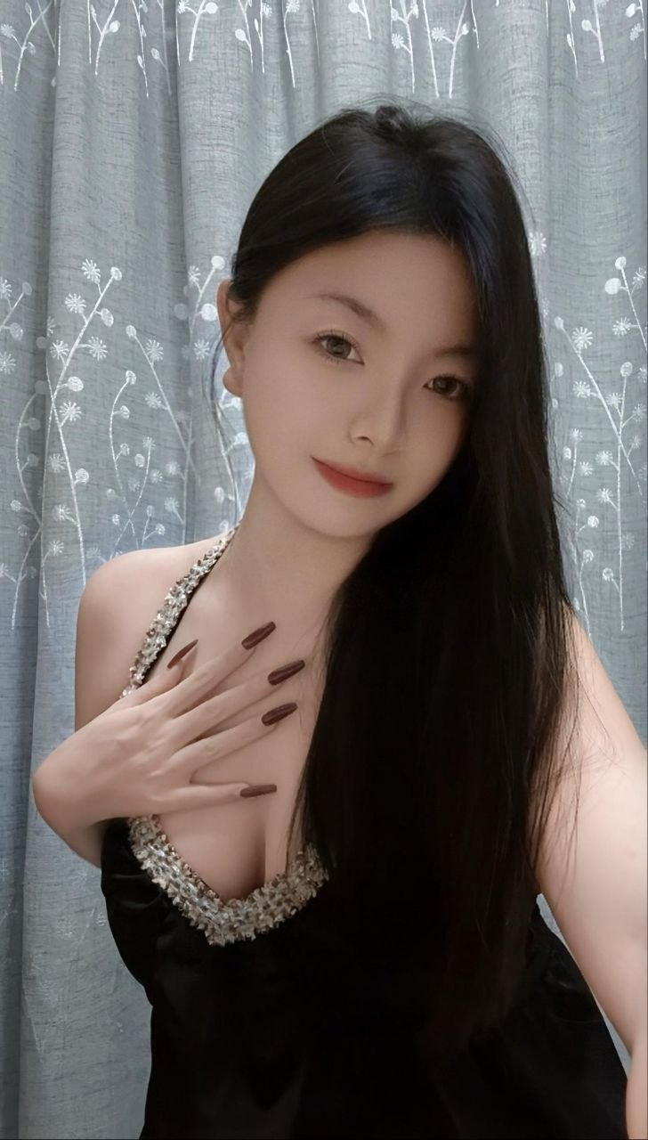 白云刚刚下海–小魔女 11