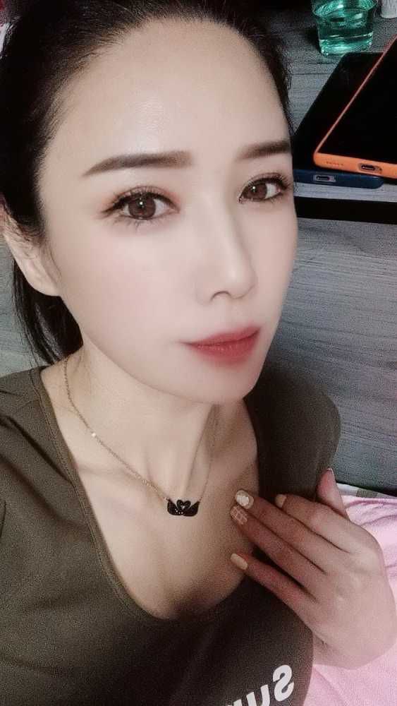 花都D杯波霸奶糖 5