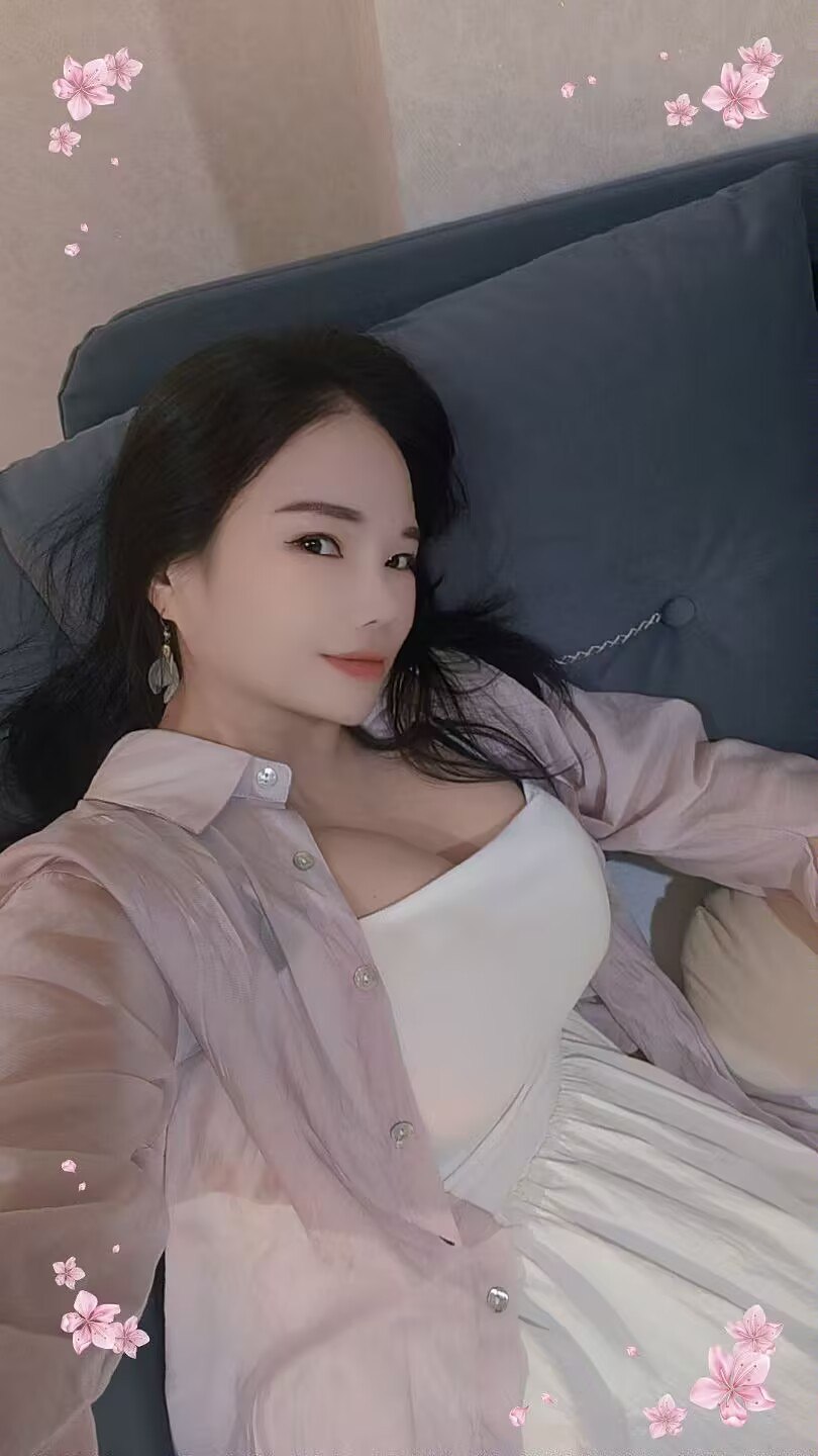 白云纯天然F杯气质美女-夏夏 6