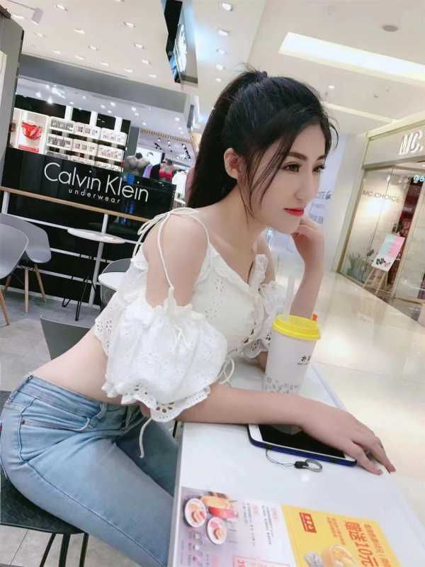 天河天然大胸美女王丽 12