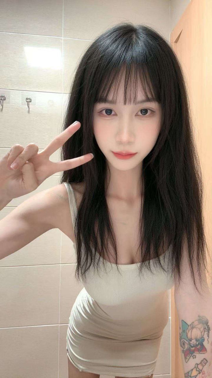 黄埔区00后本人下海服务-倩倩 2