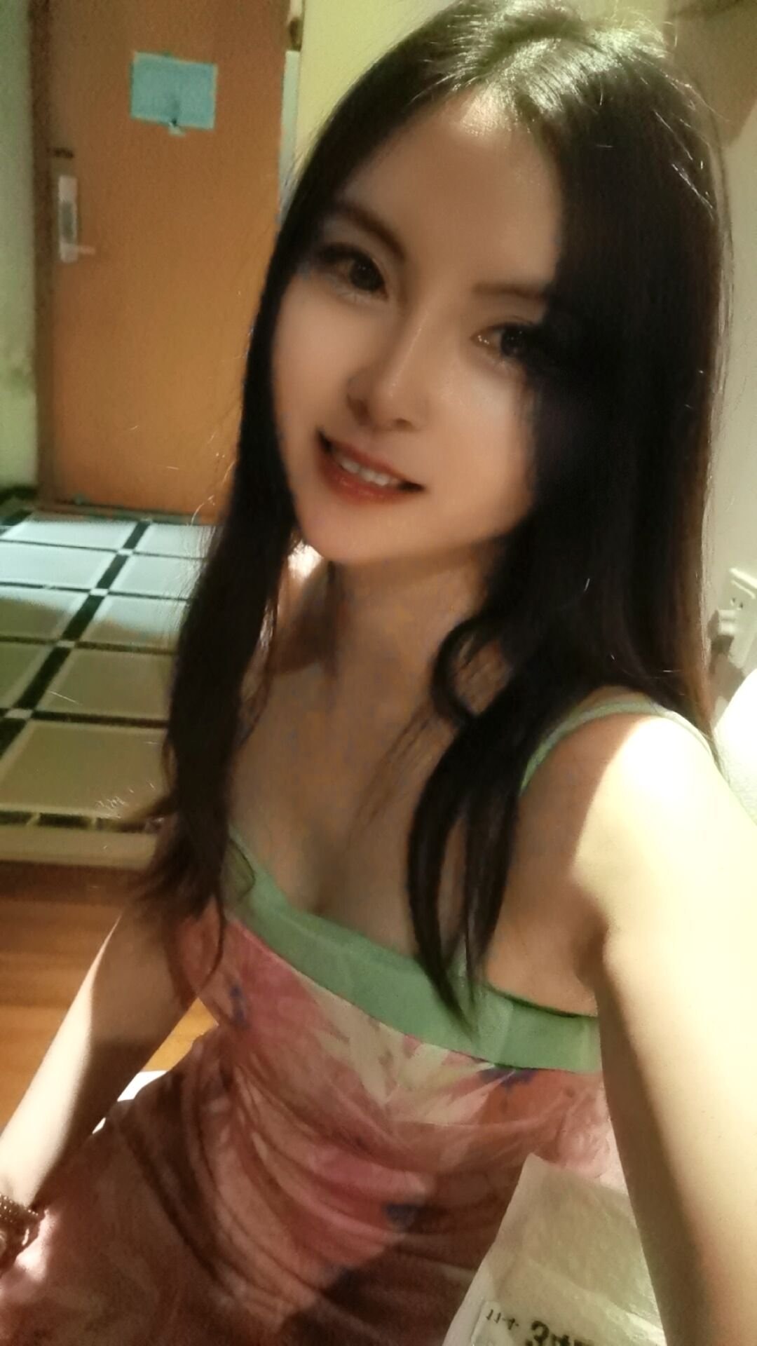 佛山温柔气质小姐姐-小婷 5