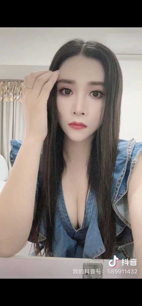 海珠舌吻莎莎 19