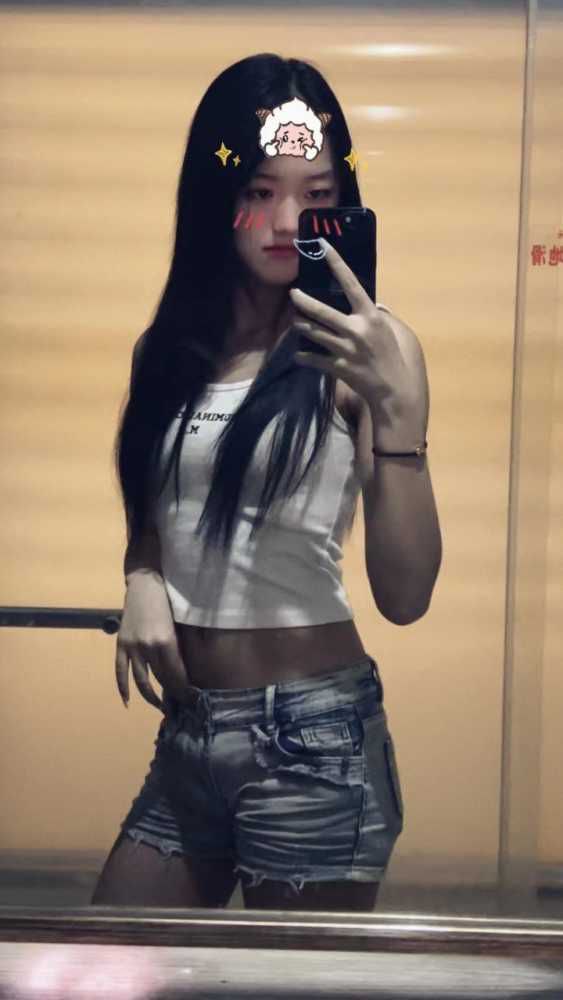 荔湾花地湾允儿 4