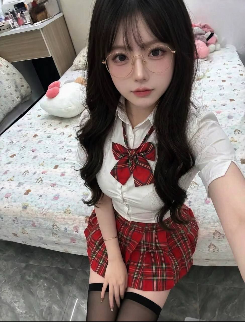 白云清纯眼镜妹大学刚毕业初次下海-小米（新人） 2