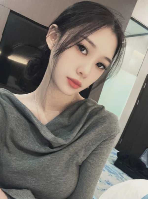 越秀新人苏苏susu 25