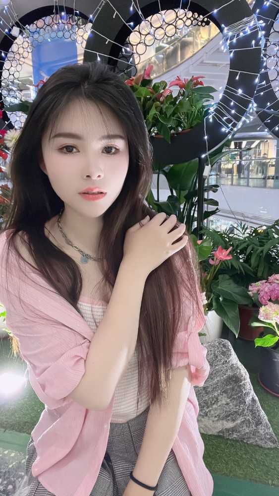 黄埔美女下海彤彤 9