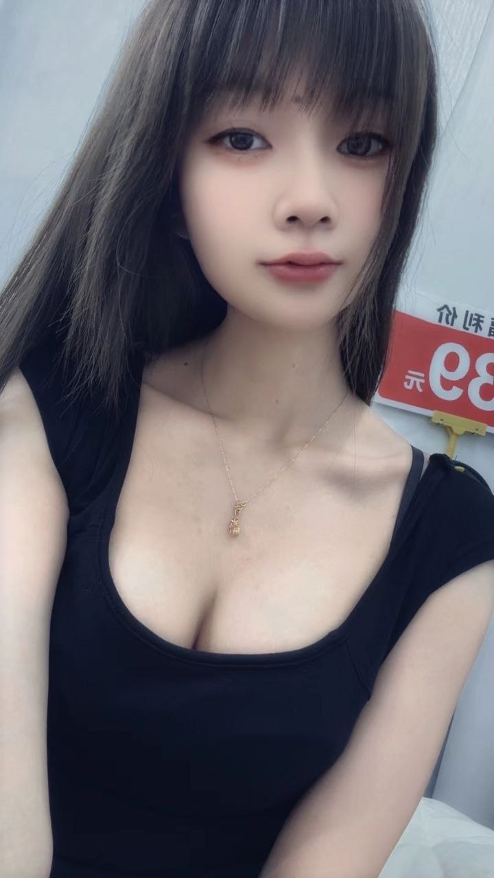 白云上步B超紧女友-云云