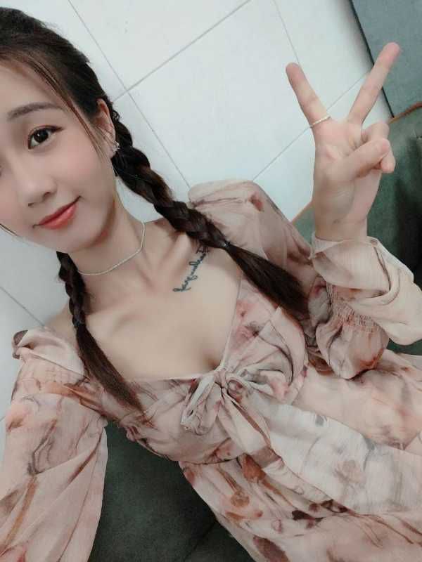 黄埔爱丽 35