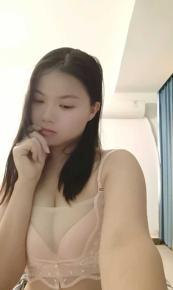 黄埔爱丽 23