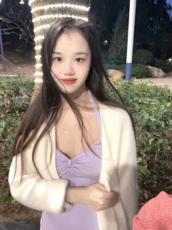 黄埔新人姐姐 12