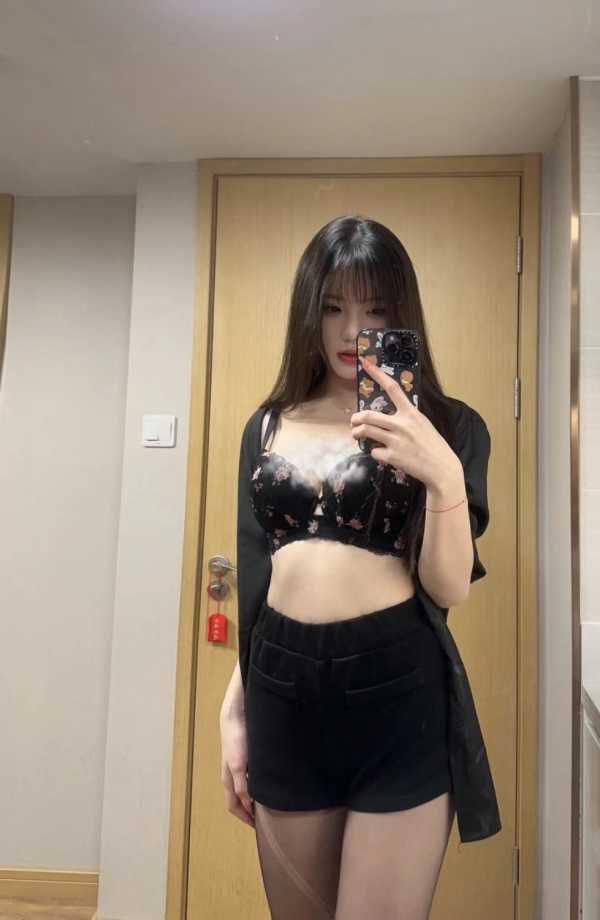 海珠气质美女思瞳 3