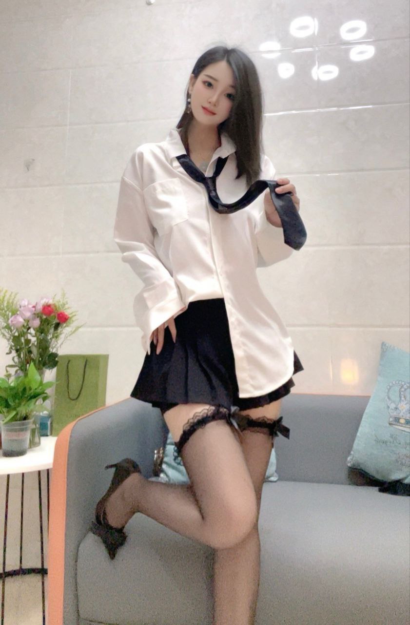 白云新出道女友感满满–琪琪 2