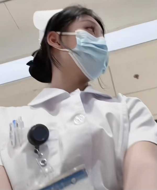 天河人民医院高素质医学生-小护士 2