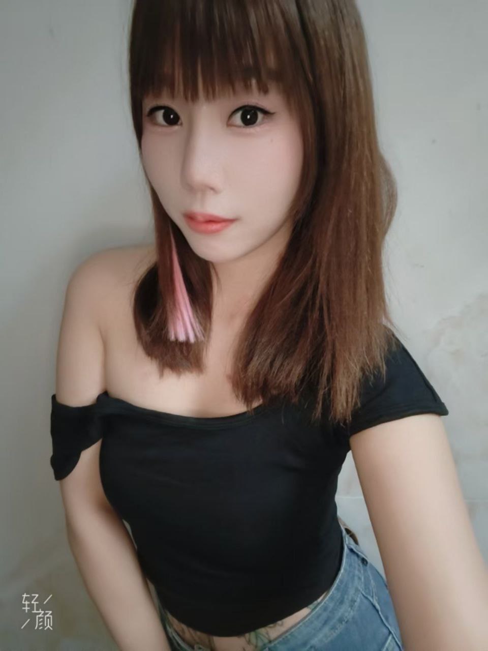 白云新人皮白水多–小容 2