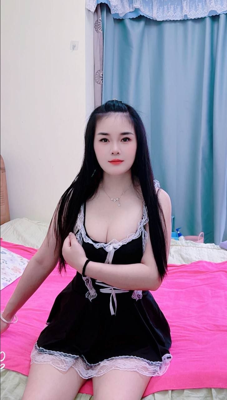 天河00 后嫩妹 肤白腿长 水床 av 泡泡 jj 雄风 sm 版-琪琪 3