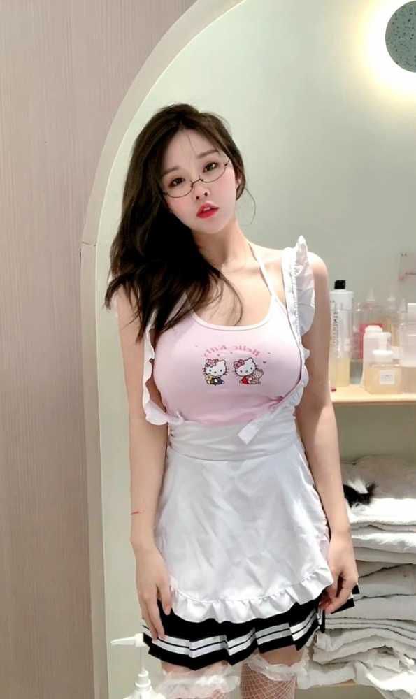 小曼希 4