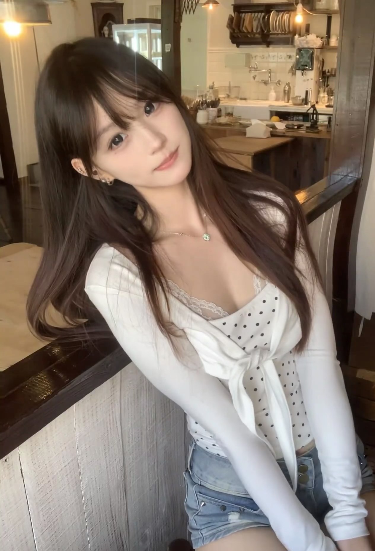 佛山禅城新人学妹刚下海田田图片