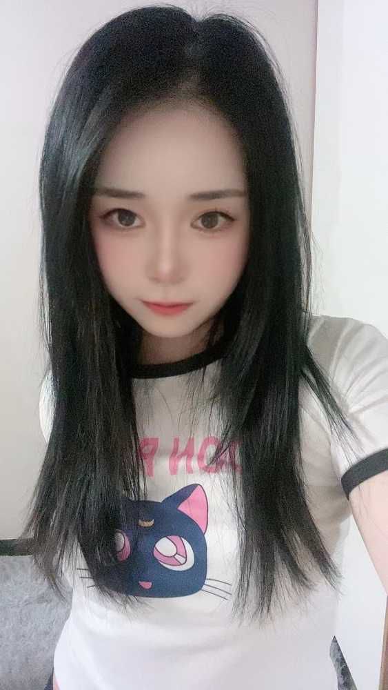 小情  年龄: 25 岁 17