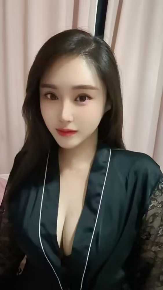 黄埔E奶小师妹 9