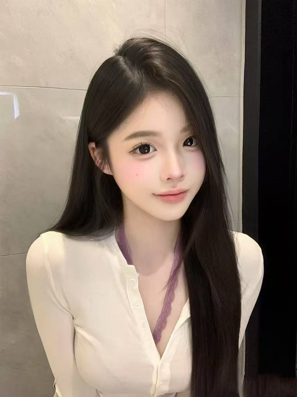 天河00后初下海待调教-杏子 4