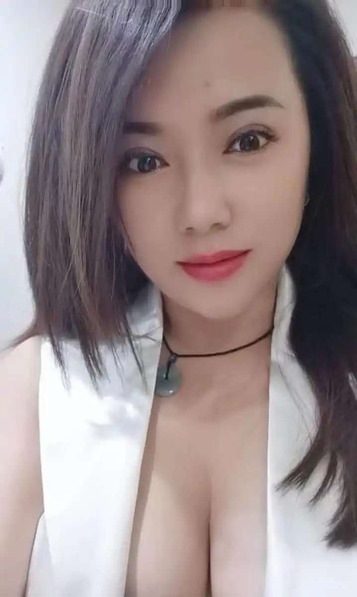 白云骚妇快餐主图