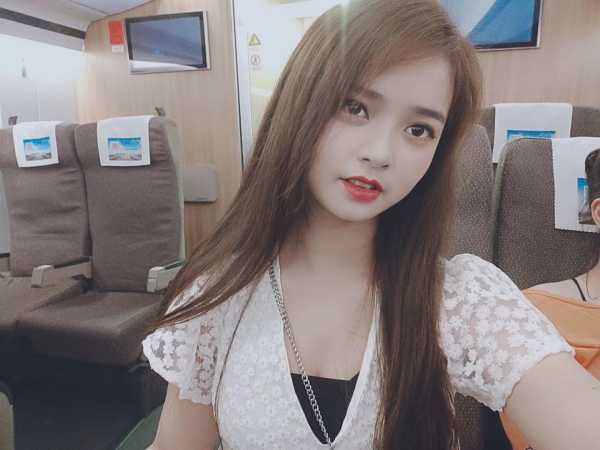 黄埔嫩妹小然 13