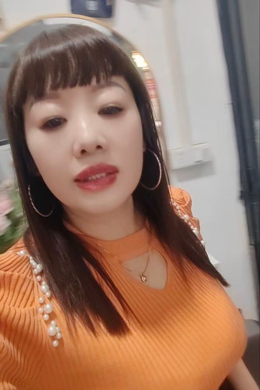 天河少妇风骚性感丰满诱惑服务-娜娜 3
