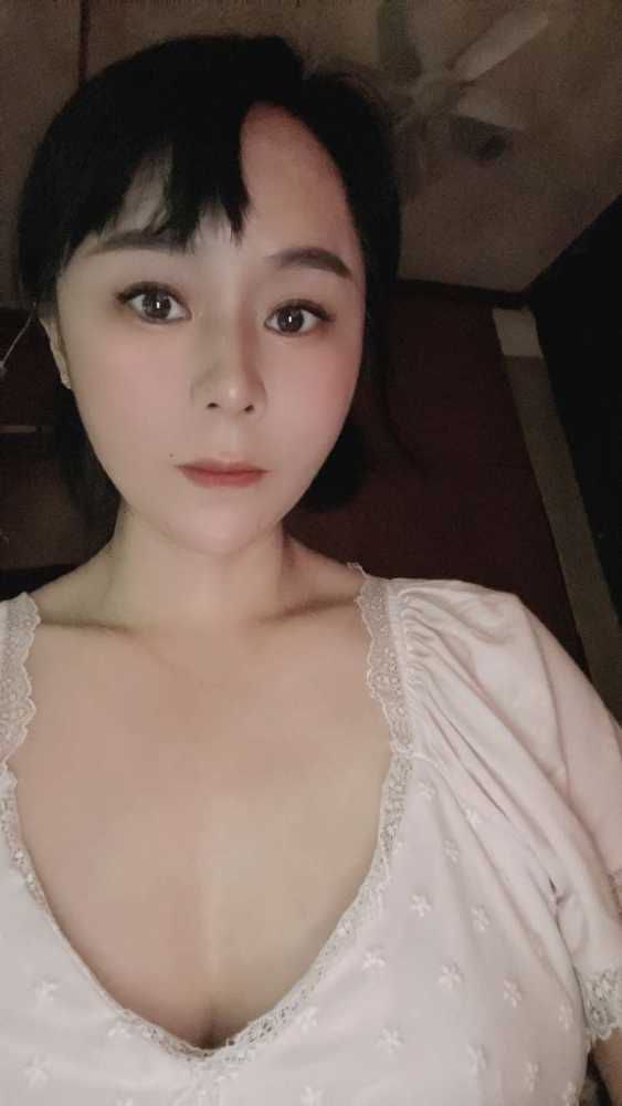 南沙高性价比小熙 31