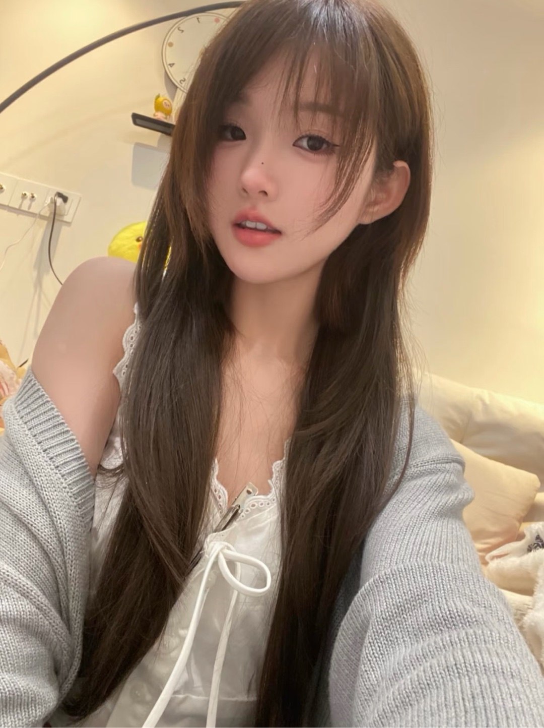 乖巧可爱白虎嫩妹水多紧致服务好-果果 4