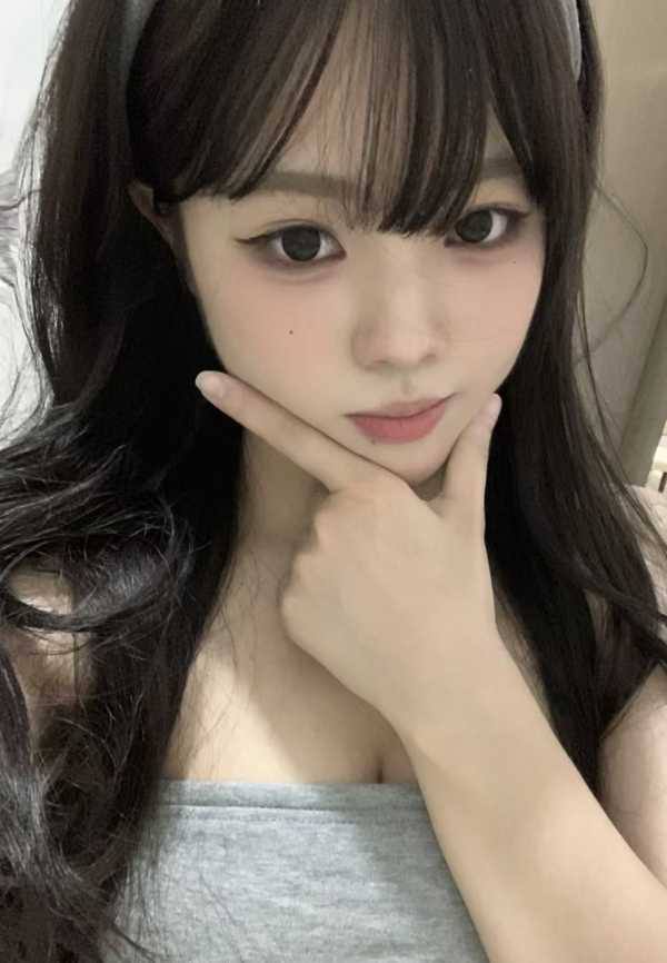 天河初下海嫩妹-希希