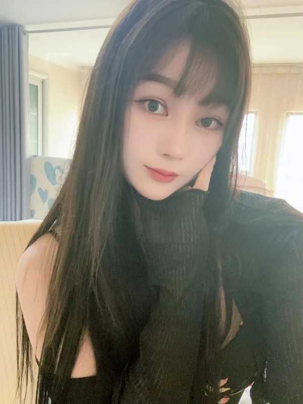 越秀新人苏苏susu 3