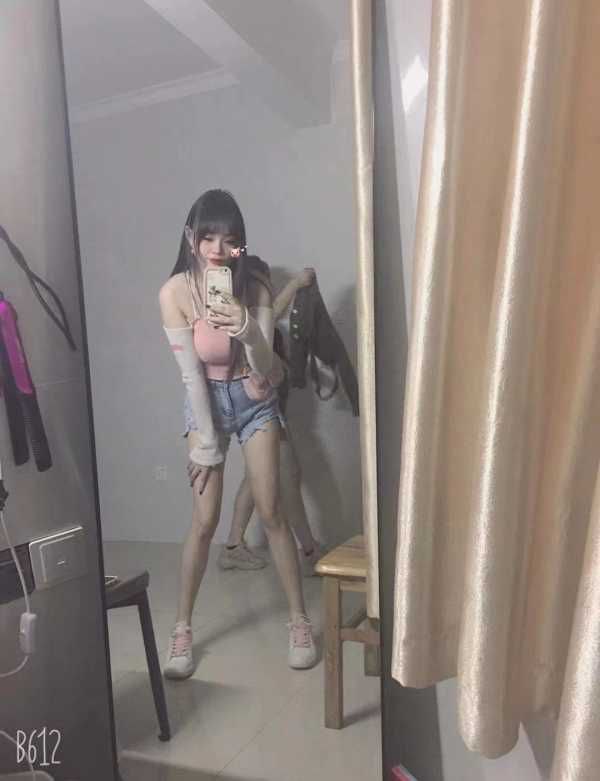 荔湾新人下海粉嫩喜佳 10