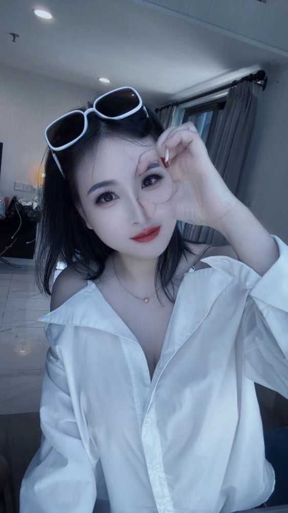 花都丰满媚儿 3