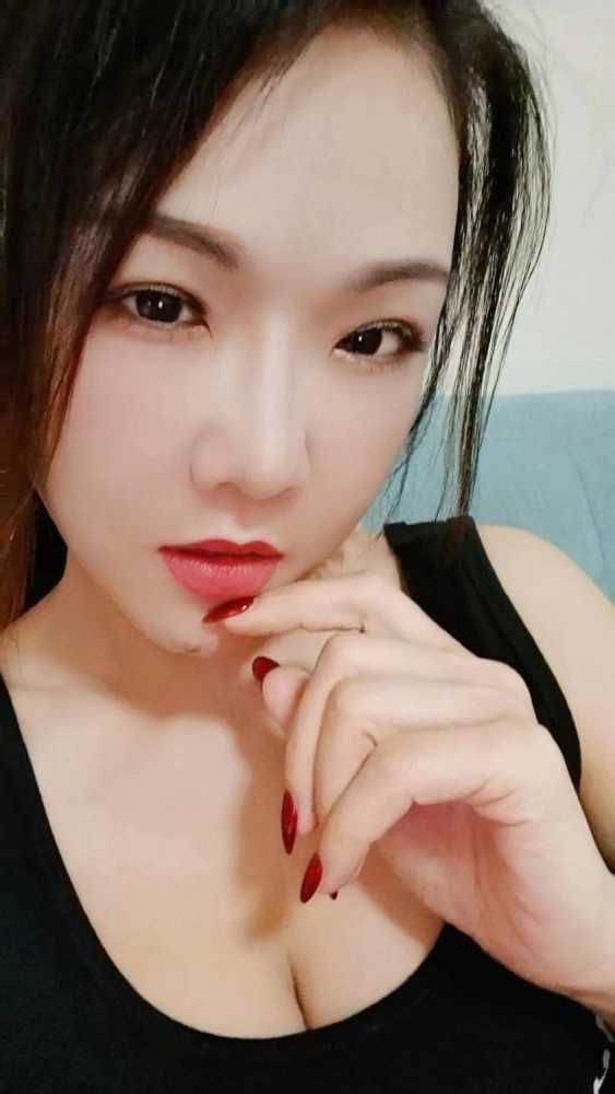 舌吻小姨子粤粤 16