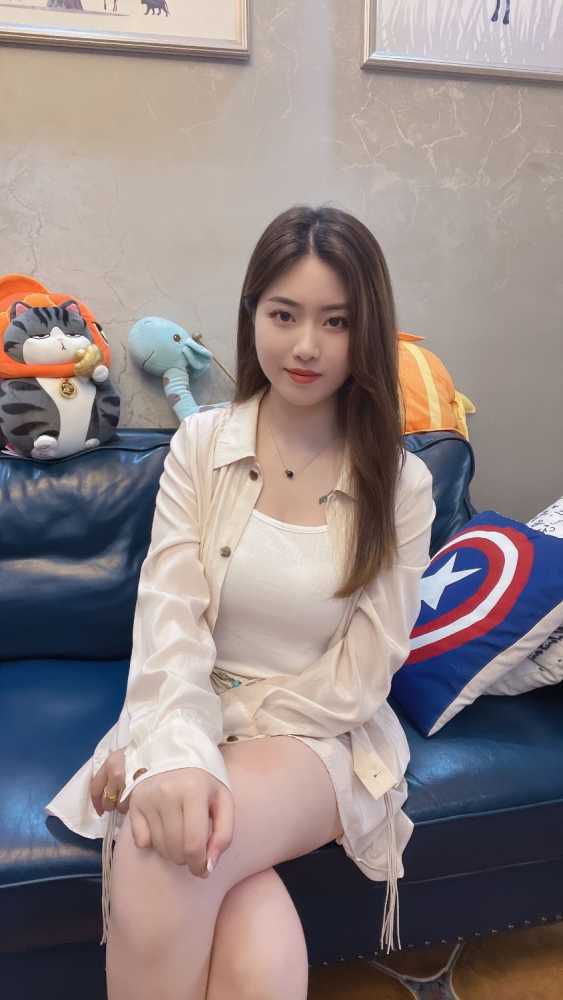 花都D杯波霸奶糖 14