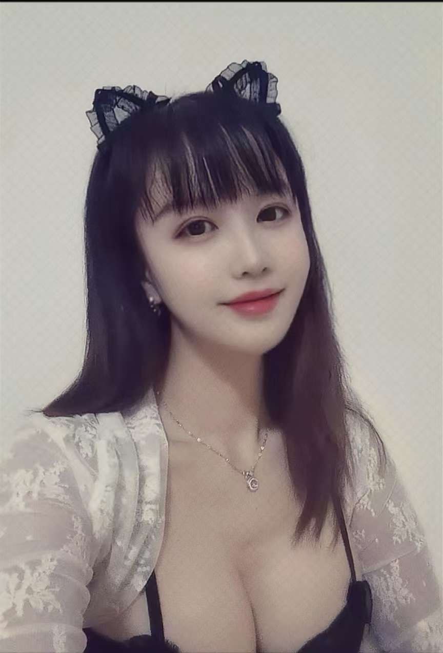 美乳风骚人妻-桃桃（大场汇所出来，风骚会玩） 4