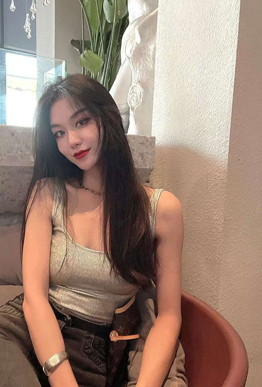 商K倒闭失业被迫下海新人-冰冰