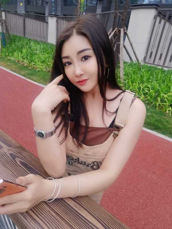 花都舌吻女王圆圆 25